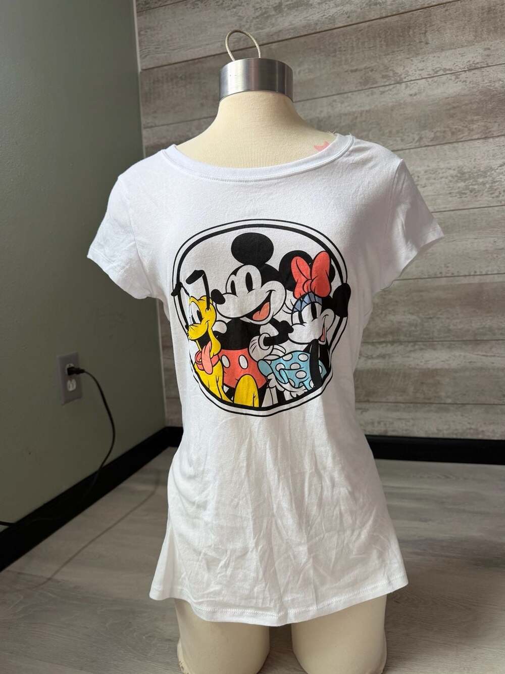 Disney Mickey Mouse & Friends Graphic T-Shirt Size L White